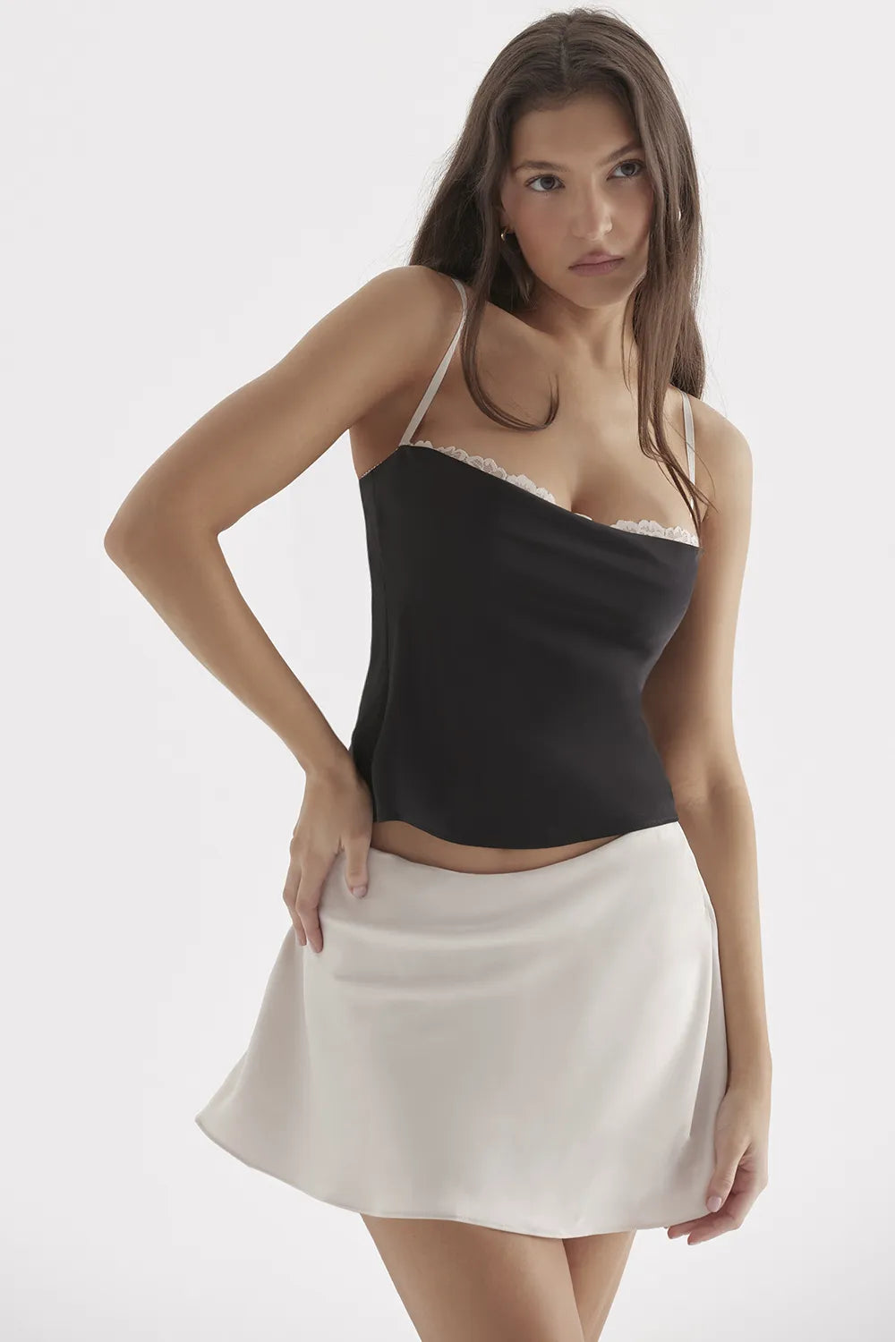 Eli Black & Off White Underwired Top