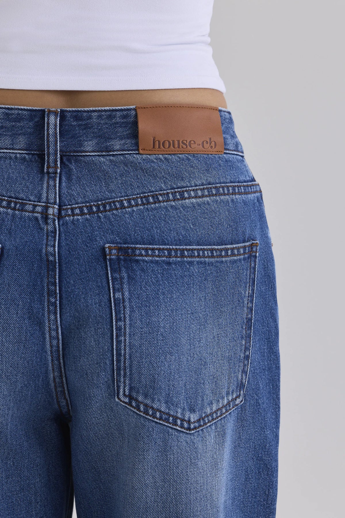 The Slim Boyfriend Medium Wash Straight-Leg Jeans
