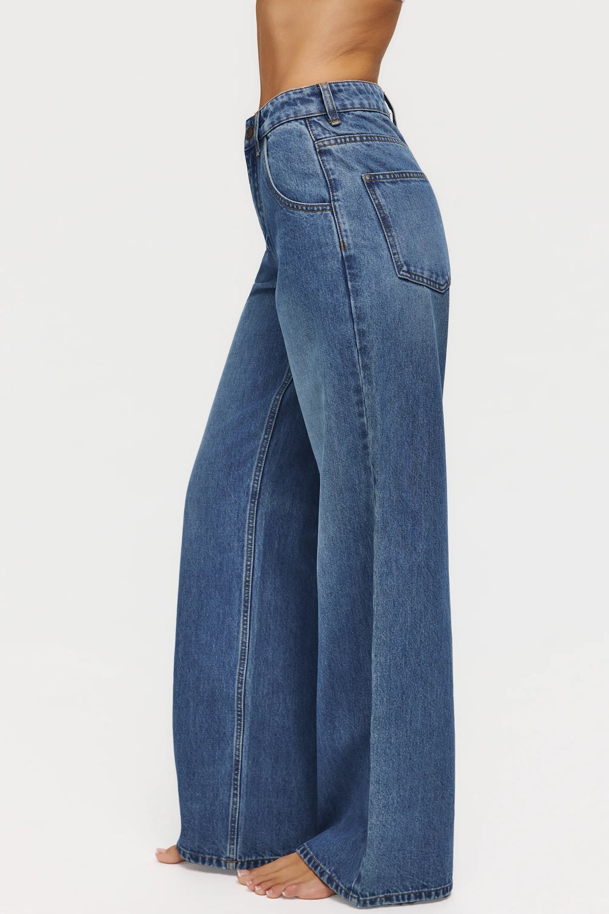 The Boyfriend Medium Wash Low-Rise Baggy Jeans
