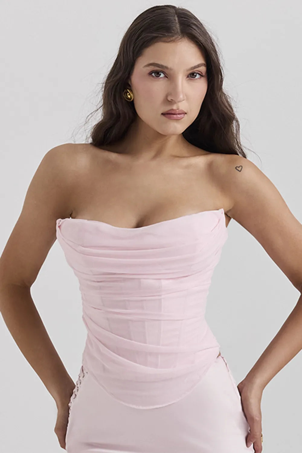 XS