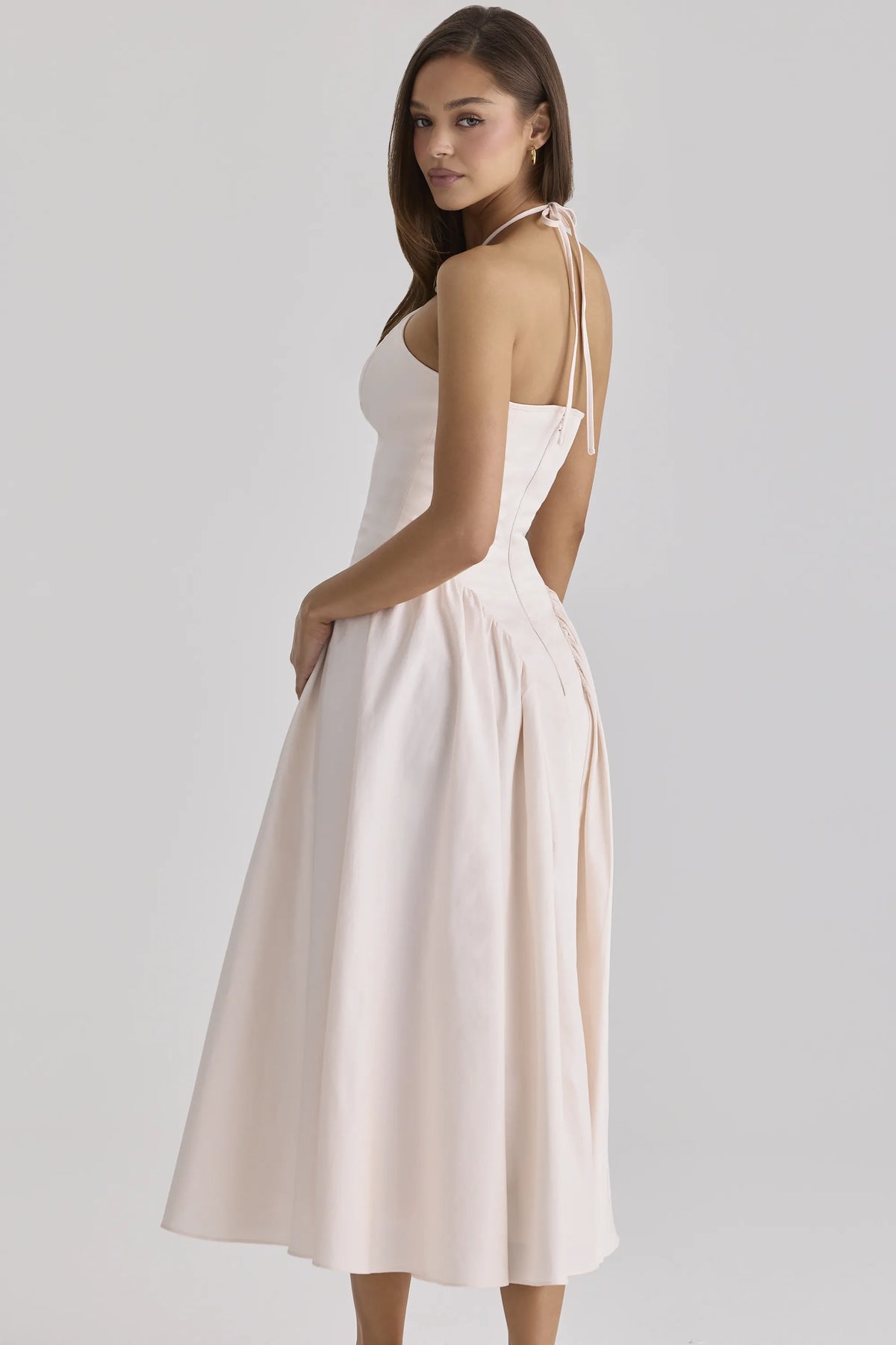 Lilli Blush Peek-a-Boo Keyhole Cotton Midi Dress