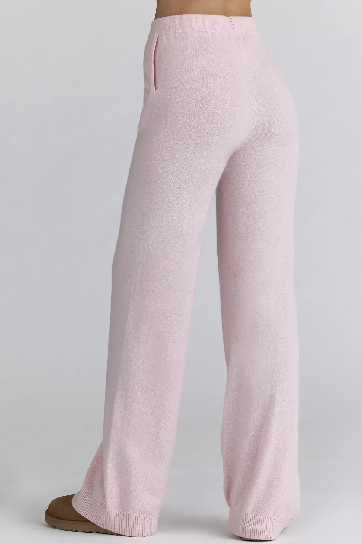 Regina Pink Cashmere Travel Set