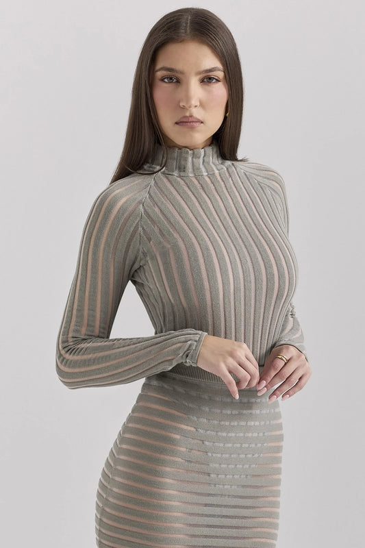 XS