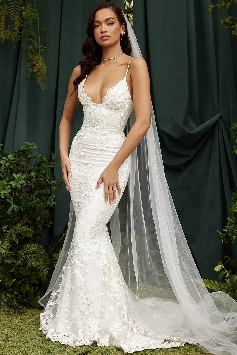 Solene White Lace Bridal Gown